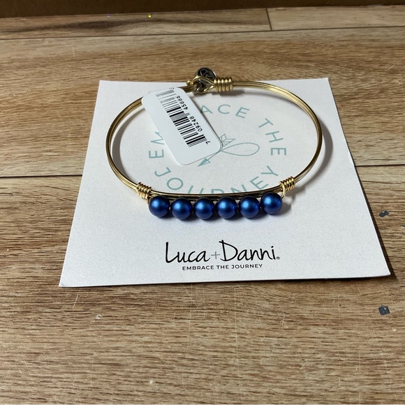 Luca + Danni Crystal Blue Pearl Bracelet Wire Bangle Brass Tone Embrace Journey - Picture 2 of 4